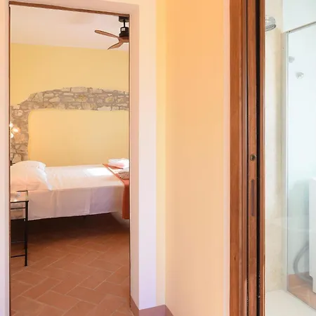 Apartamento Awesome In Collazzone